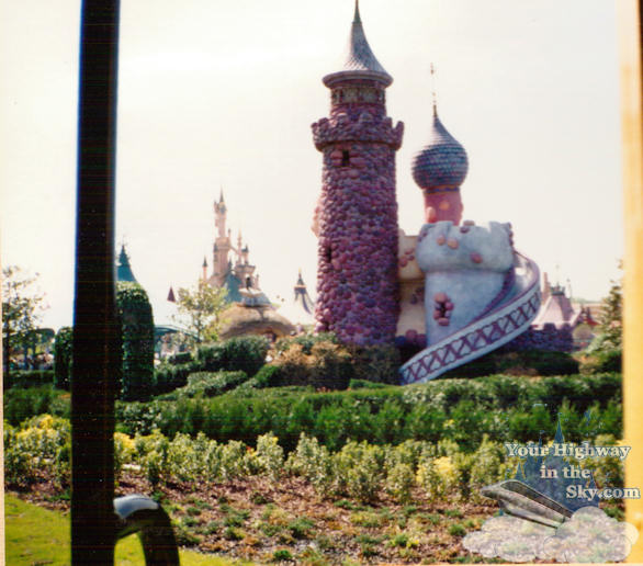Disneyland Paris Alice